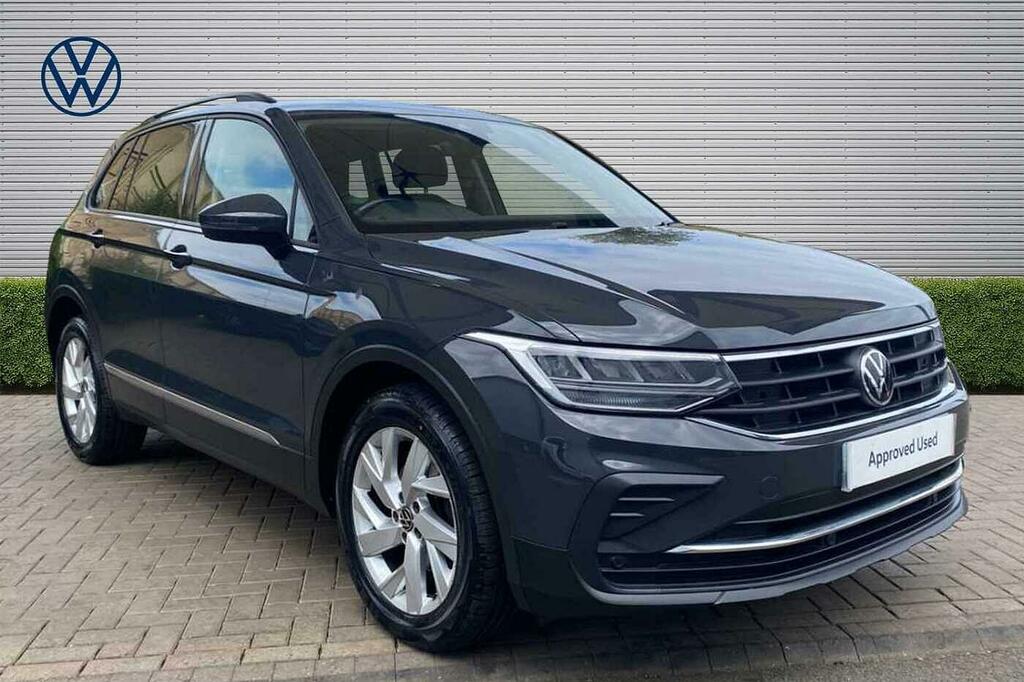 Volkswagen Tiguan 1.5 Tsi 150 Life Grey