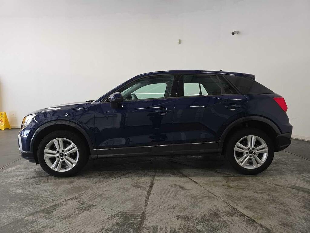 Audi Q2 Sport 35 Tfsi 150 Ps S Tronic SW73HYC Blue #4