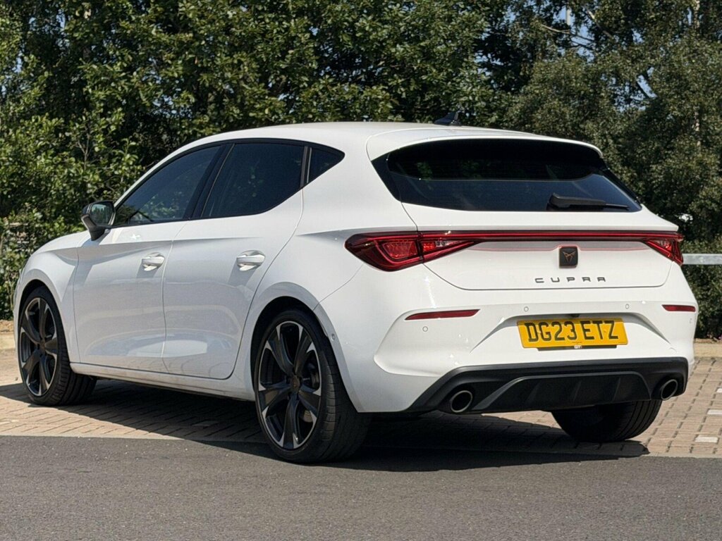 Cupra Leon 2.0 Tsi Vz2 Dsg White #3