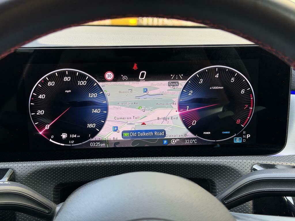 Mercedes-Benz CLA Class Cla 200 Amg Line Premium KW73WGP White #4