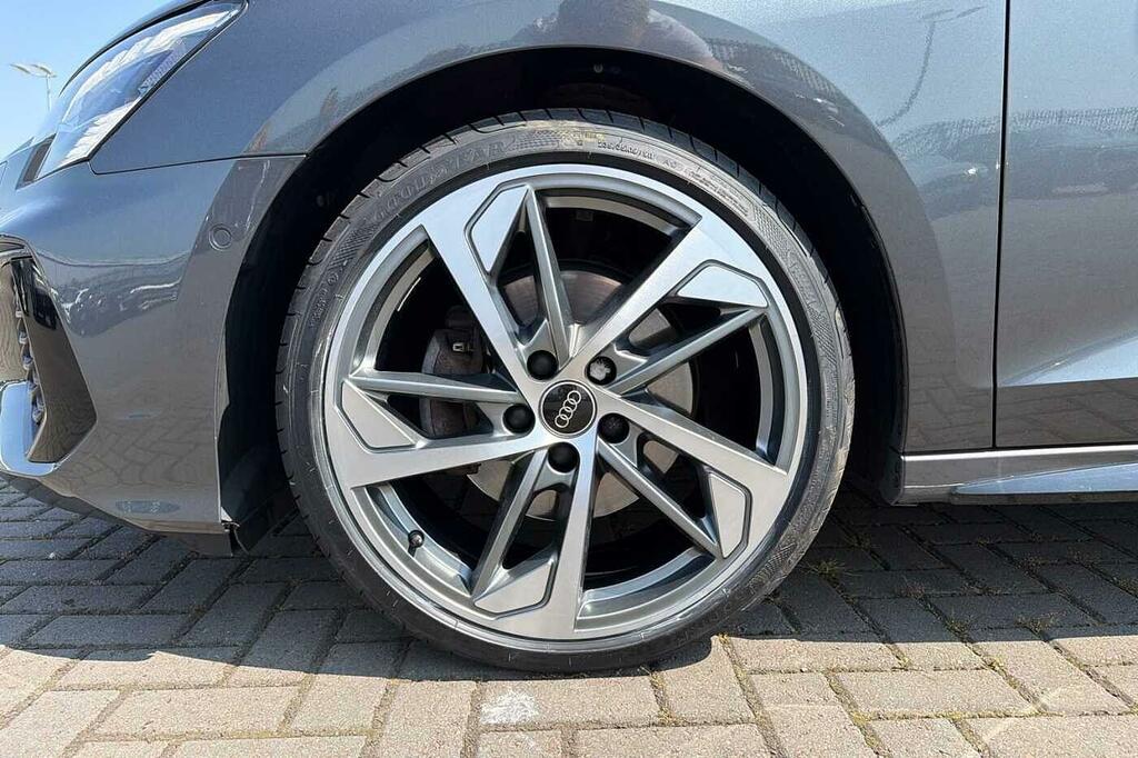 Audi A3 Edition 1 35 Tfsi 150 Ps S Tronic FD23EUR Grey #5