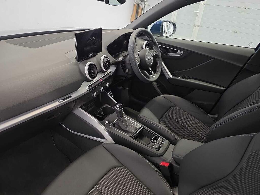 Audi Q2 S Line 35 Tfsi 150 Ps S Tronic Blue #2