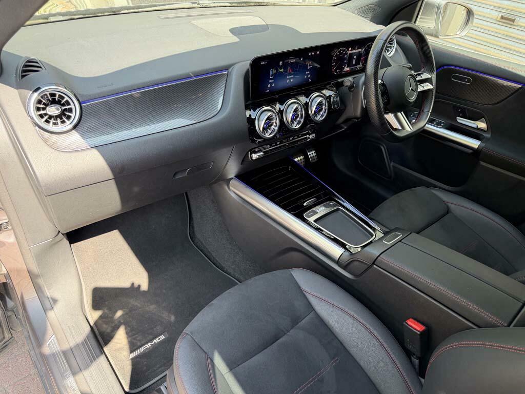 Mercedes-Benz GLA Class Gla 200 Amg Line Executive Grey #3