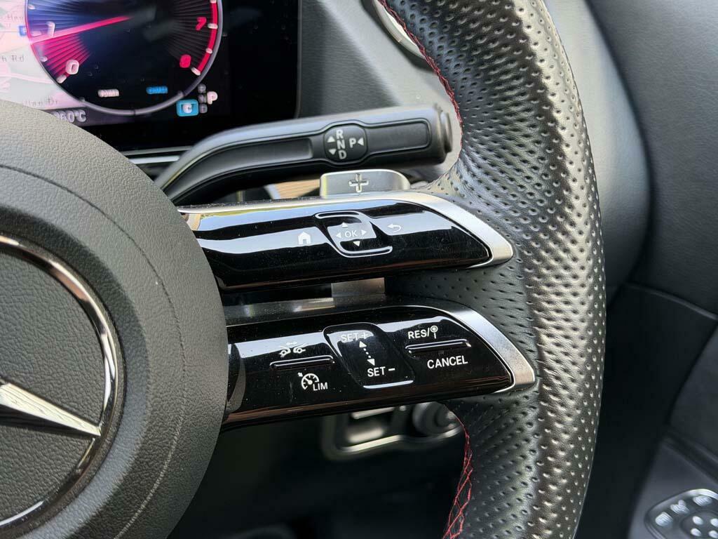 Mercedes-Benz GLA Class Gla 200 Amg Line Executive Grey #32