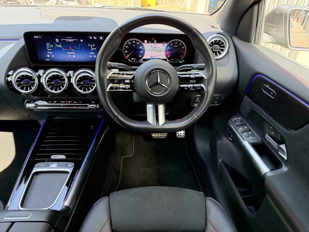 Mercedes-Benz GLA Class Gla 200 Amg Line Executive Grey #30