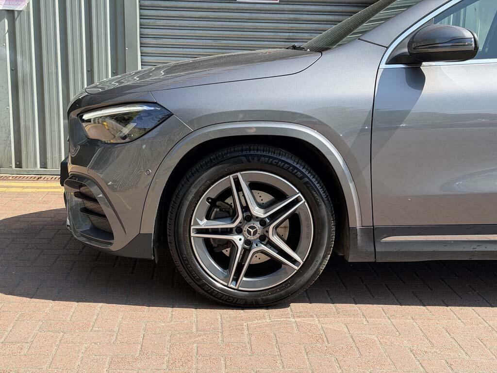 Mercedes-Benz GLA Class Gla 200 Amg Line Executive Grey #6