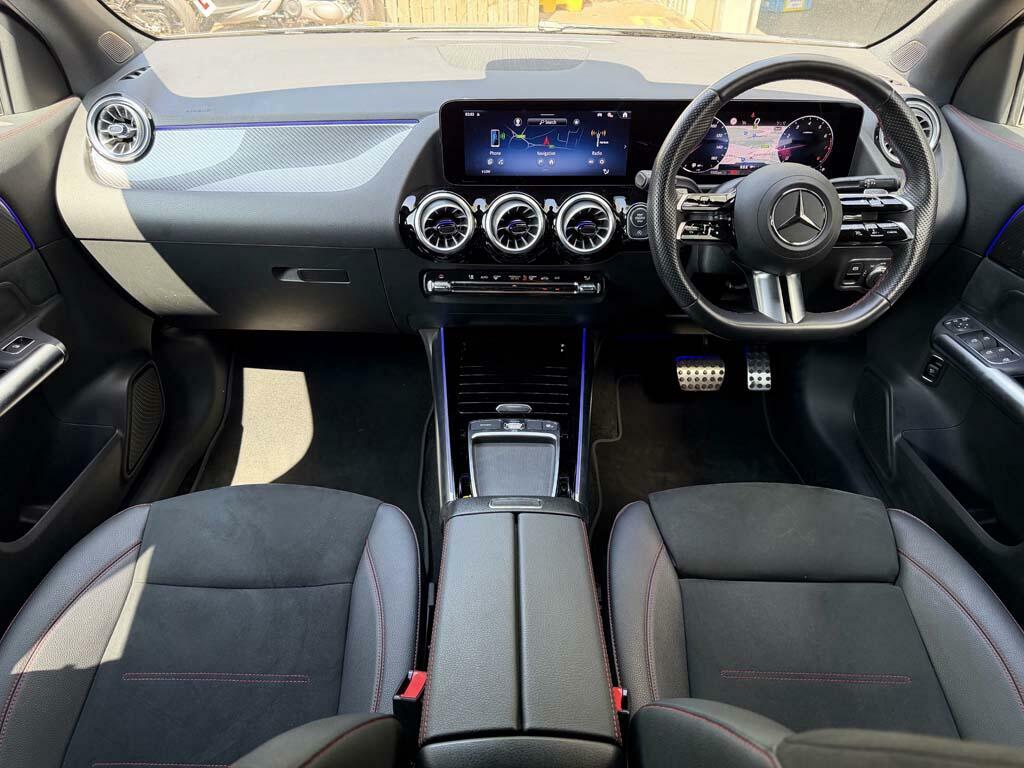 Mercedes-Benz GLA Class Gla 200 Amg Line Executive Grey #26
