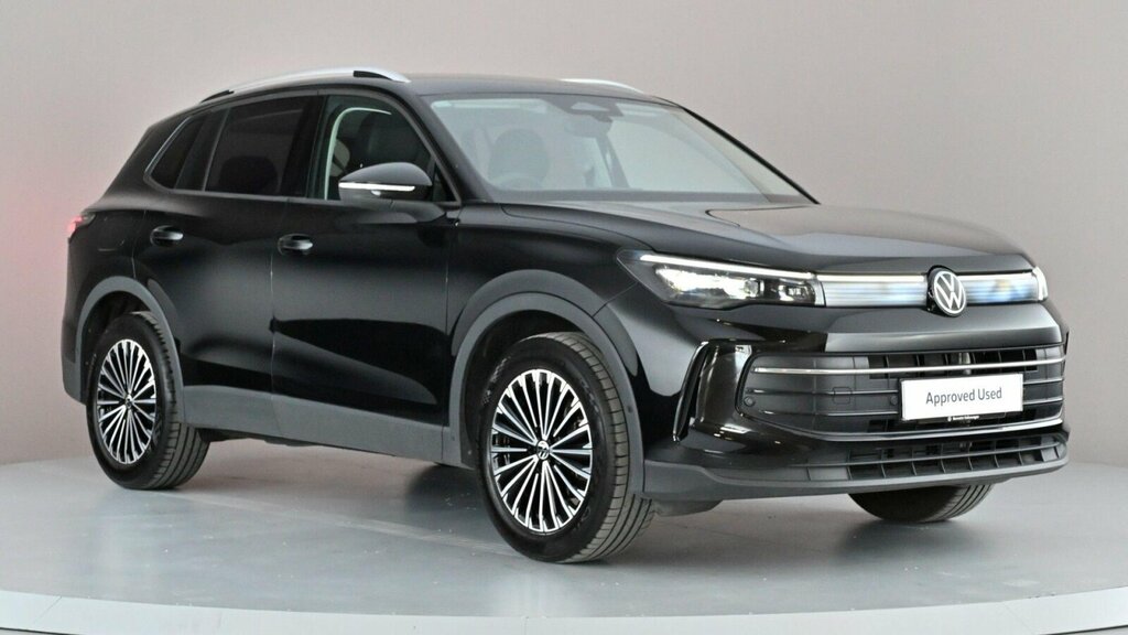 Volkswagen Tiguan 1.5 Etsi 150 Match Dsg Black