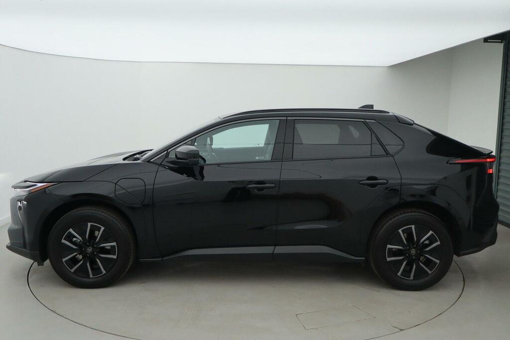 Toyota bZ4X Motion Black #20