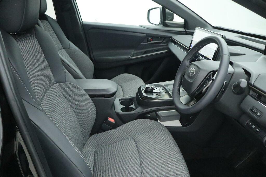 Toyota bZ4X Motion Black #13