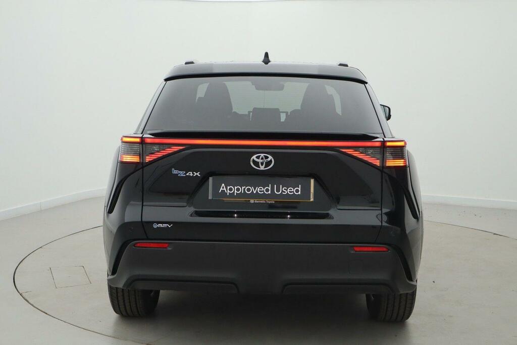 Toyota bZ4X Motion Black #22