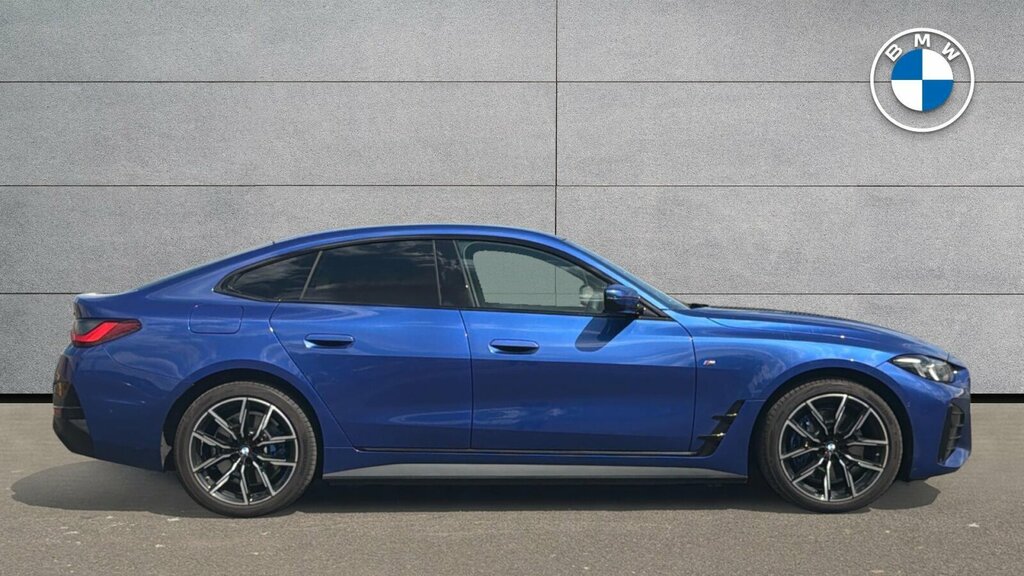 BMW i4 40 83.9Kwh M Sport Gran Coupe Ed Blue #3