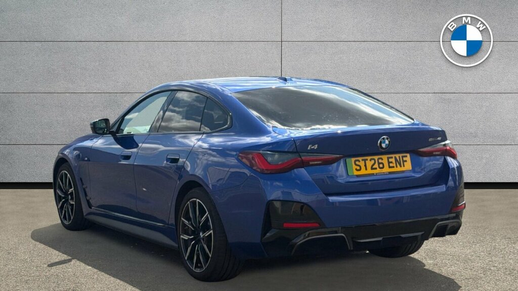 BMW i4 40 83.9Kwh M Sport Gran Coupe Ed Blue #2