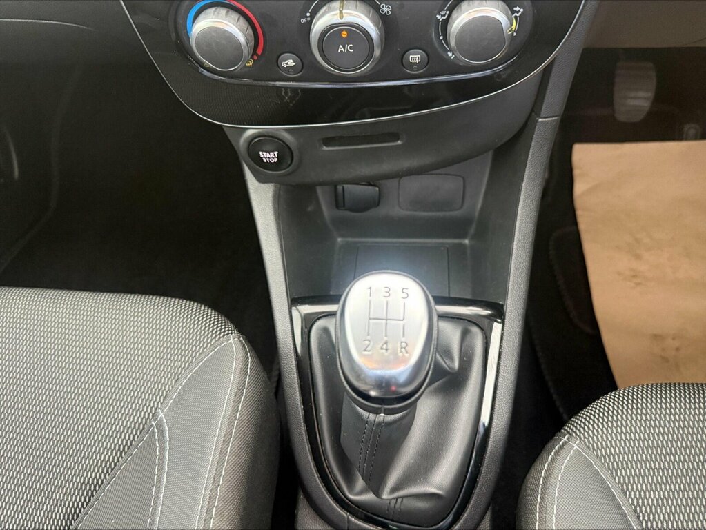 Renault Clio 0.9 Tce Iconic Euro 6 Ss White #6
