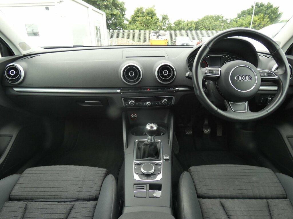 Audi A3 2.0 Tdi Sport Euro 5 Ss Blue #4
