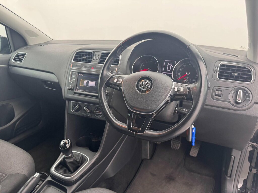 Volkswagen Polo Hatchback White #9