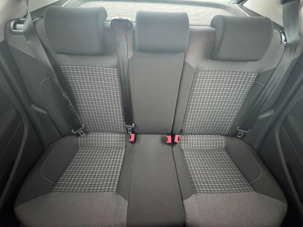 Volkswagen Polo Hatchback White #11