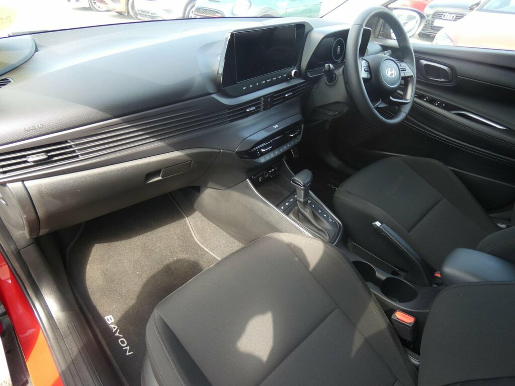 Hyundai Bayon 1.0 T-gdi Premium Dct Euro 6 Ss Red #2