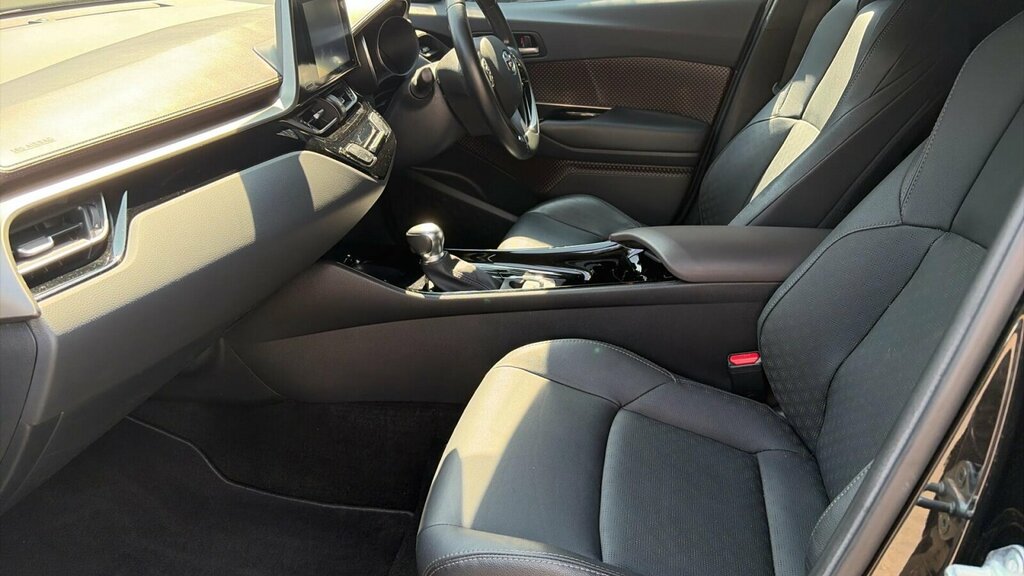 Toyota C-Hr 1.8 Vvt-h Excel Cvt Euro 6 Ss Black #5