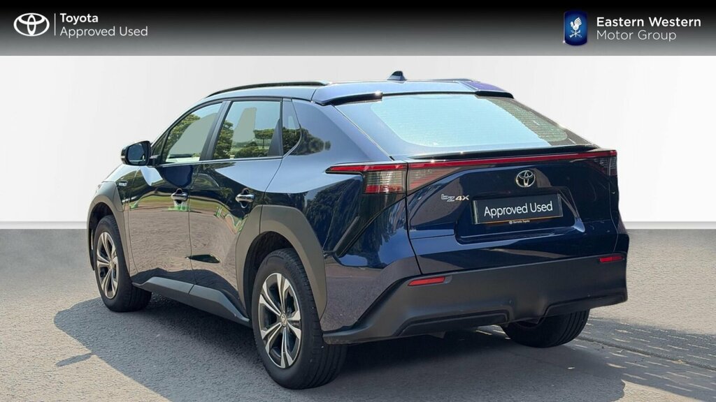 Toyota bZ4X 71.4Kwh Pure 11Kw Obc Blue #4