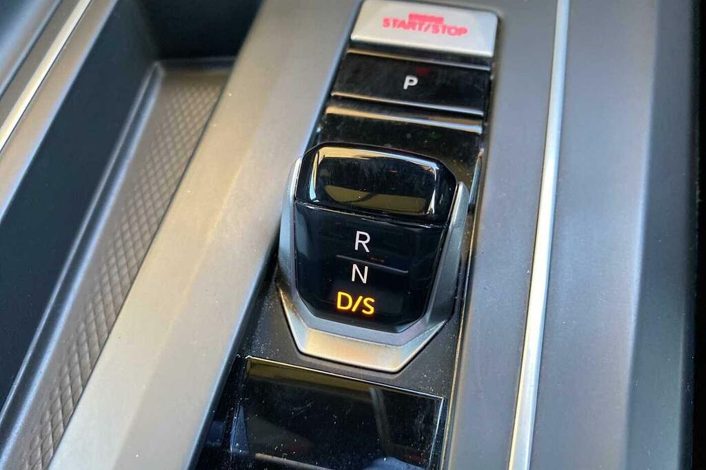 Volkswagen Golf Golf R-line Tsi Black #20
