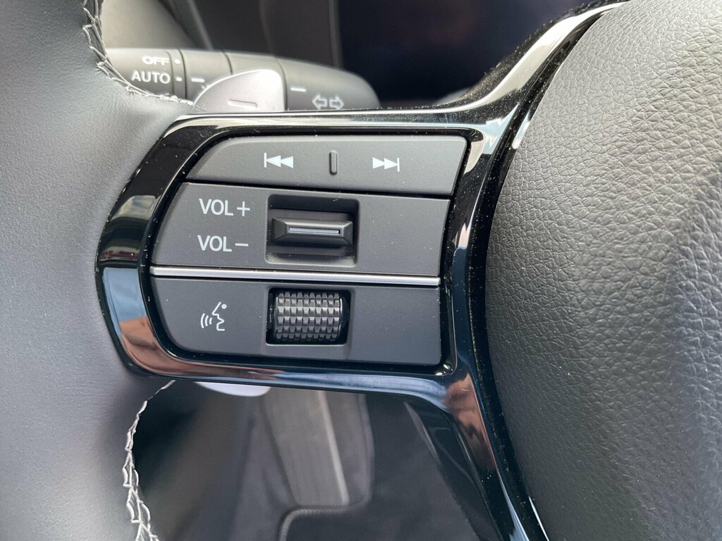 Honda Zr-V Elegance Red #15