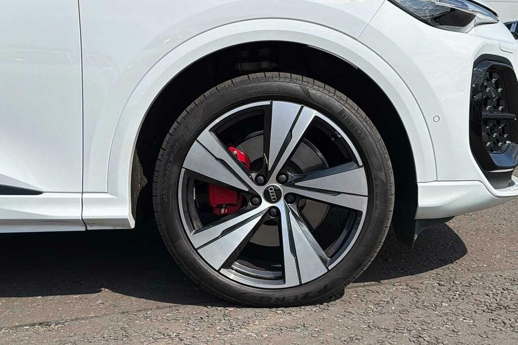 Audi Q5 Suv Edition 1 Tdi Quattro 204 Ps S Tronic White #5