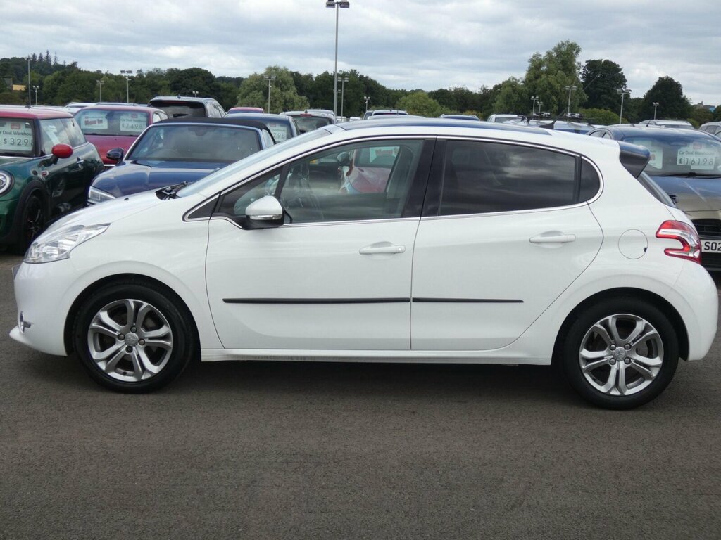 Peugeot 208 1.2 82Hp Active White #5