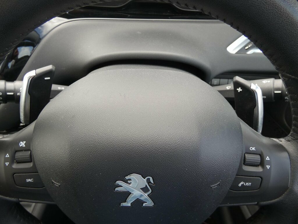 Peugeot 208 1.2 82Hp Active White #19