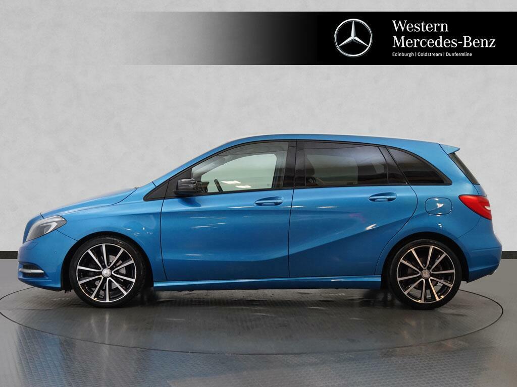Mercedes-Benz B Class B220 Cdi 4Matic Amg Black #8