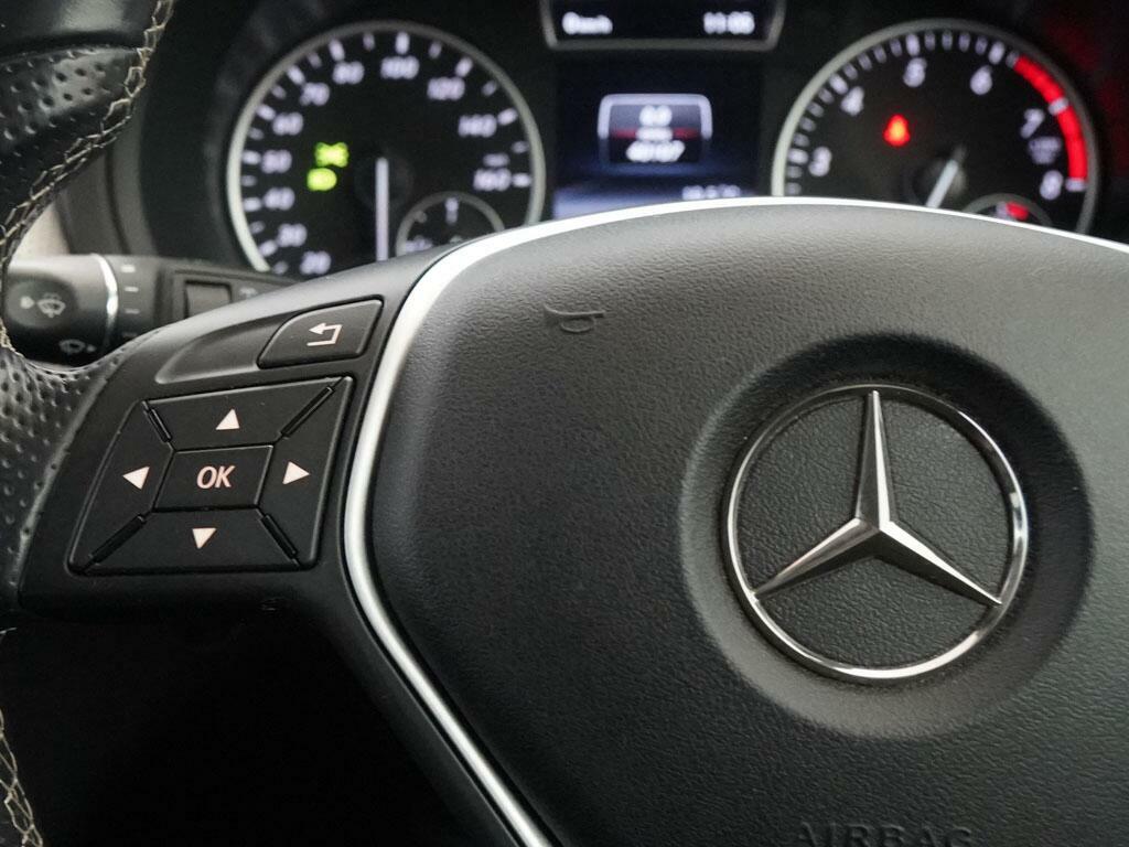 Mercedes-Benz B Class B220 Cdi 4Matic Amg Black #29