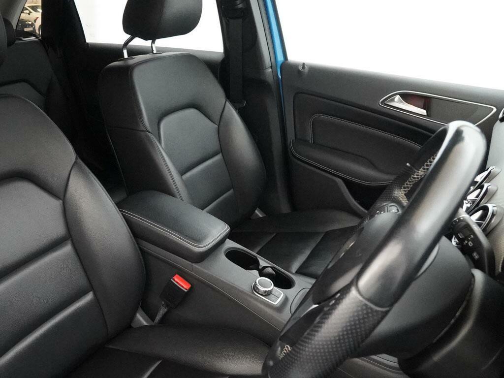 Mercedes-Benz B Class B220 Cdi 4Matic Amg Black #20
