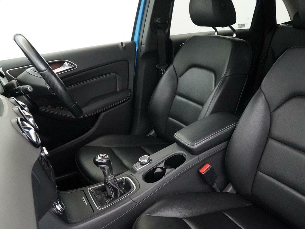 Mercedes-Benz B Class B220 Cdi 4Matic Amg Black #39
