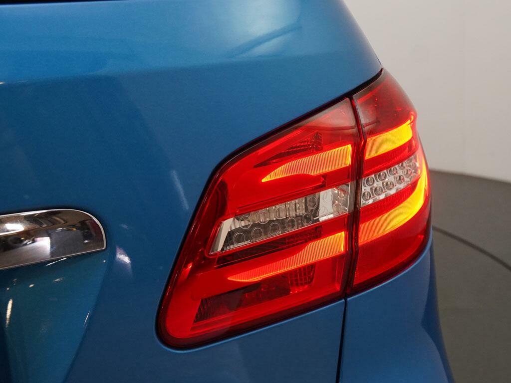 Mercedes-Benz B Class B220 Cdi 4Matic Amg Black #14