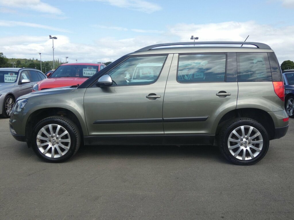 Skoda Yeti 2.0 Tdi Se Business Outdoor Euro 6 Ss Green #5