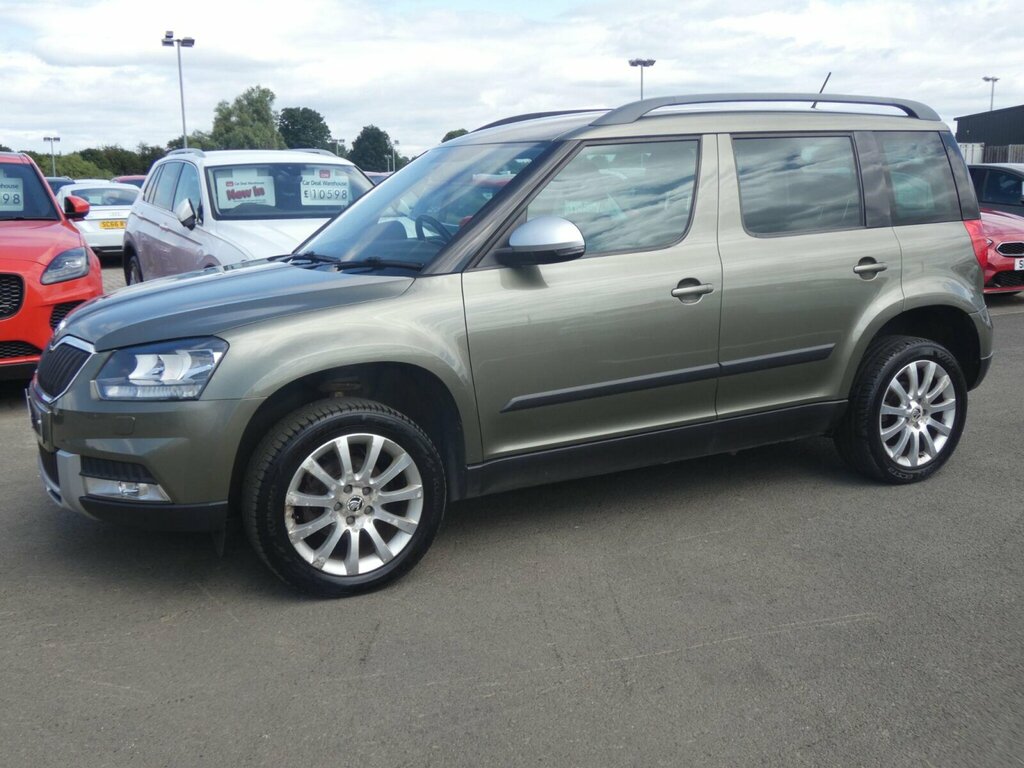 Skoda Yeti Suv Beige #12