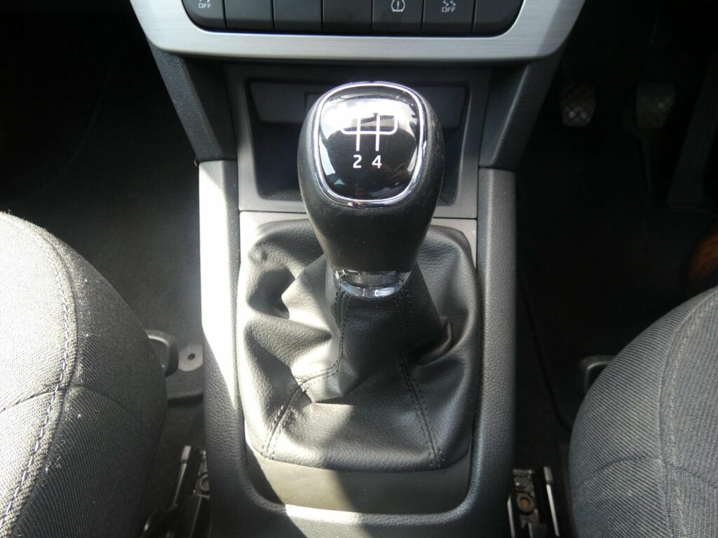 Skoda Yeti Suv Beige #32