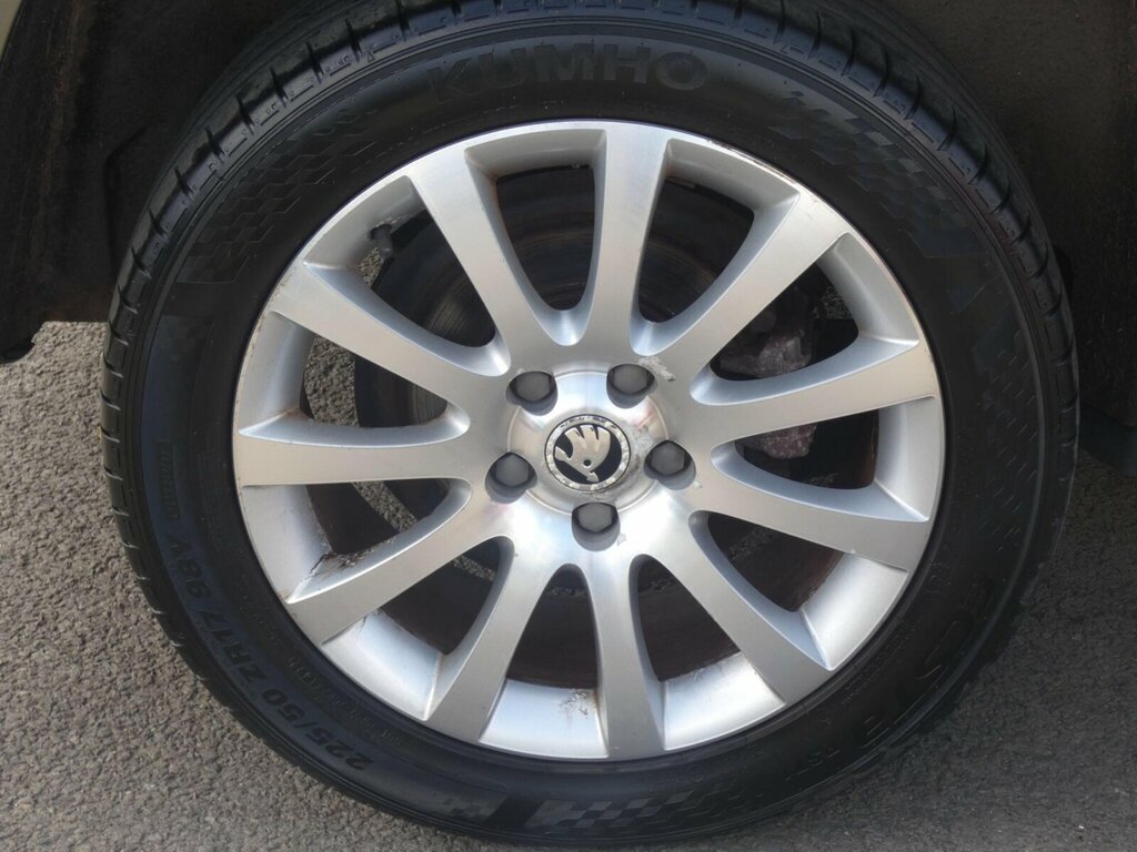 Skoda Yeti Suv Beige #18