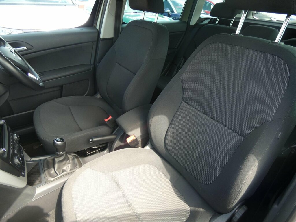 Skoda Yeti Suv Beige #8