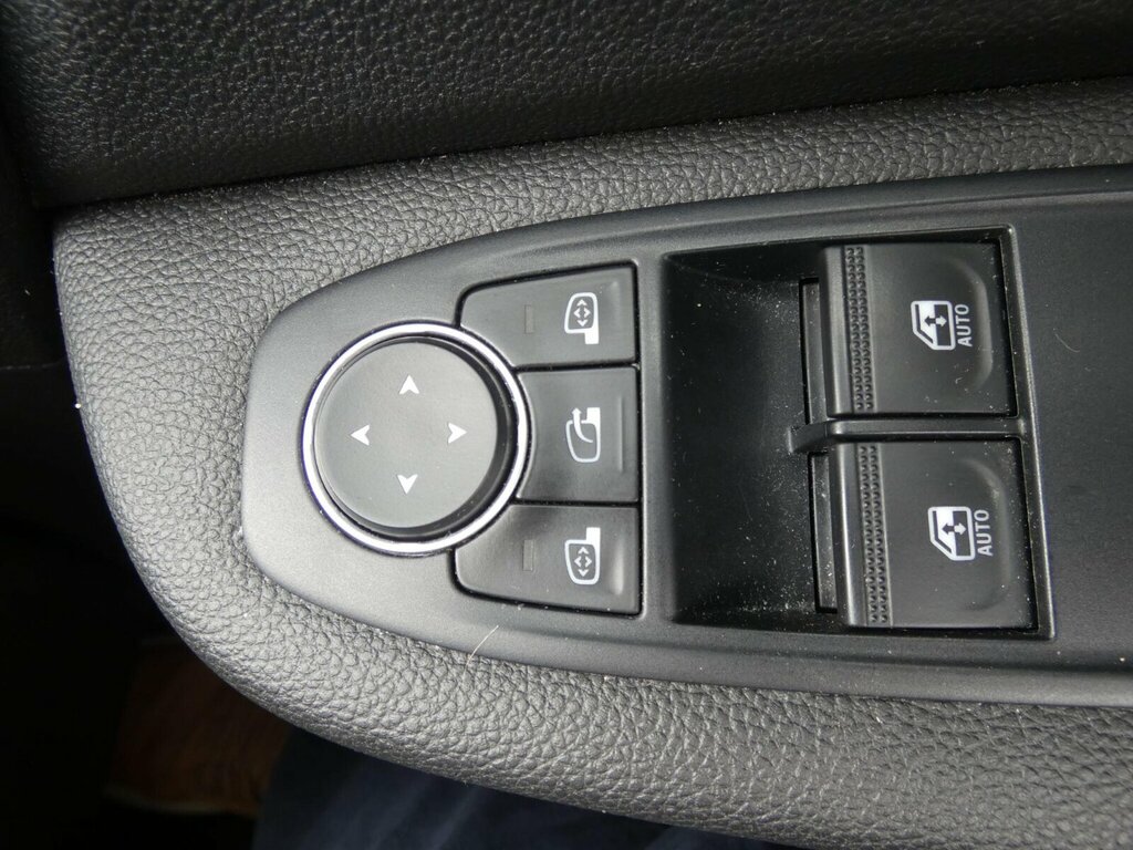 Renault Clio 1.0 Tce 90 Iconic 2021 Silver #20