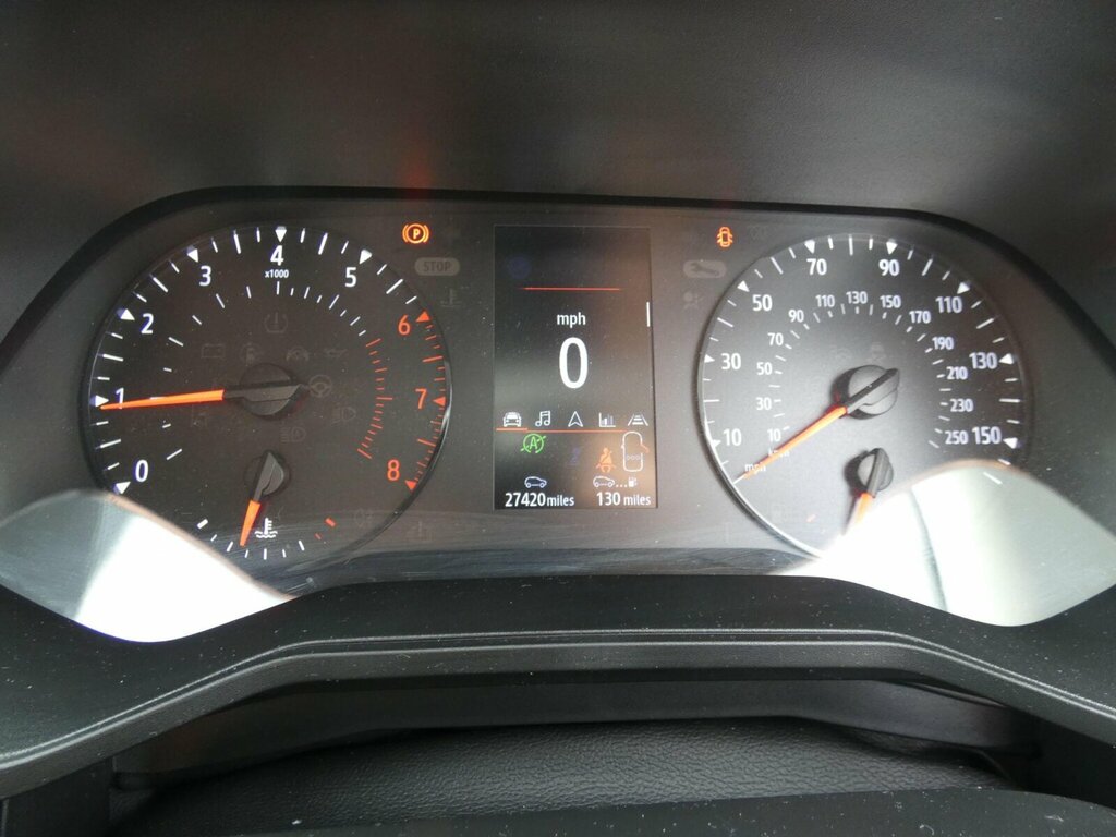 Renault Clio 1.0 Tce 90 Iconic 2021 Silver #26