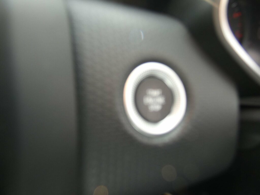 Renault Clio 1.0 Tce 90 Iconic 2021 Silver #18