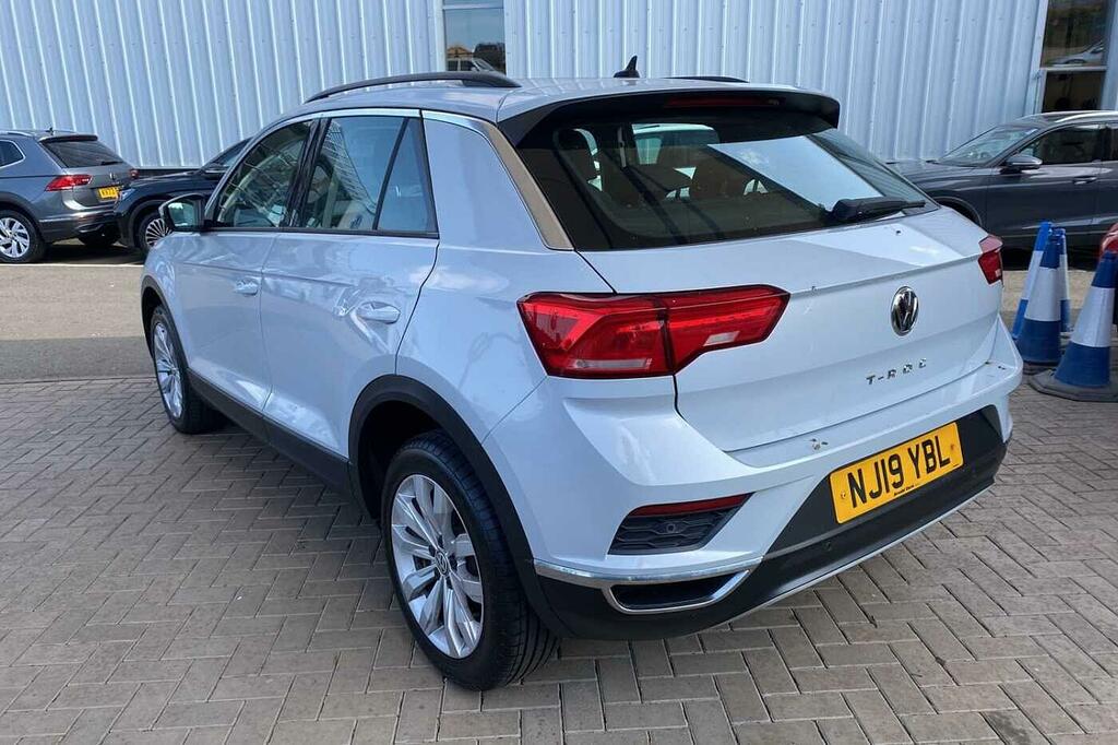 Volkswagen T-Roc 1.6 Tdi Se Silver #3