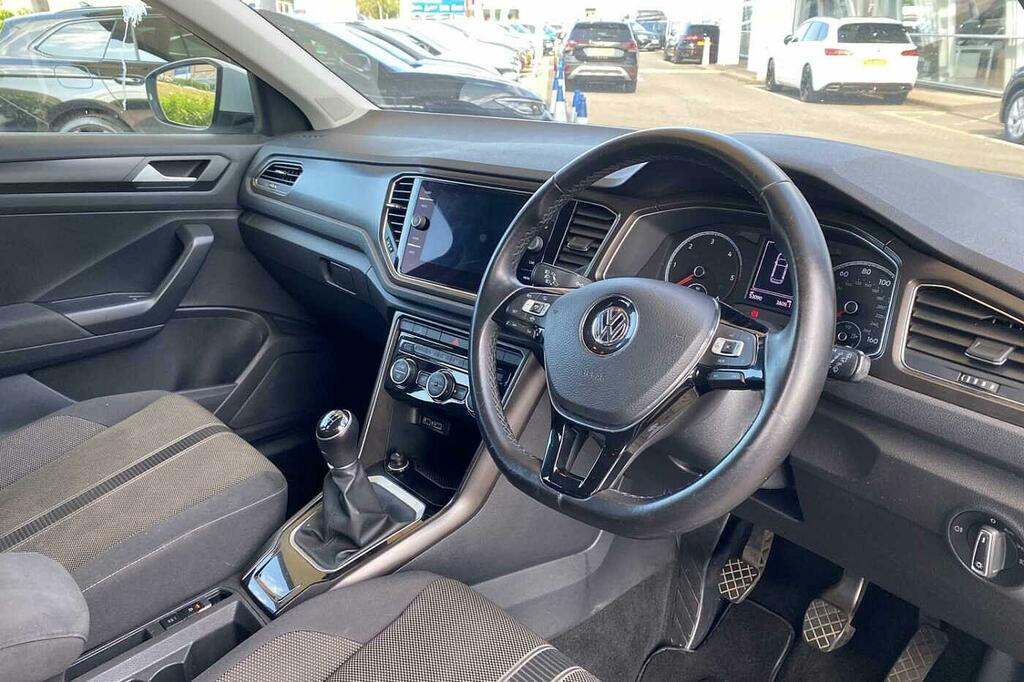 Volkswagen T-Roc 1.6 Tdi Se Silver #6