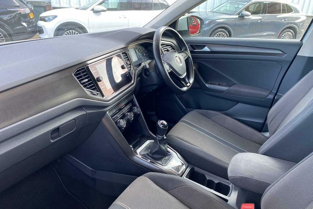Volkswagen T-Roc 1.6 Tdi Se Silver #2