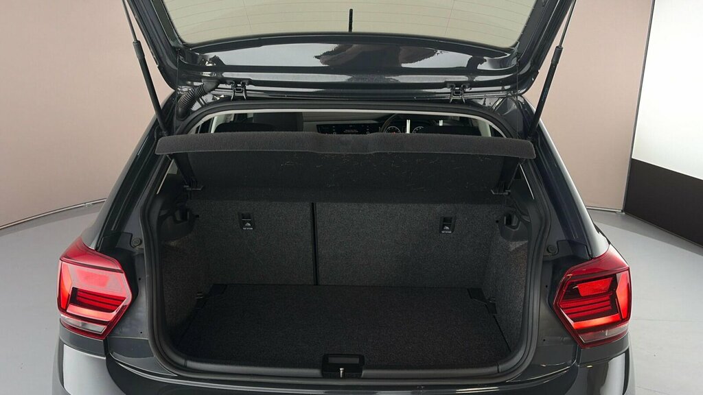 Volkswagen Polo Hatchback Black #15