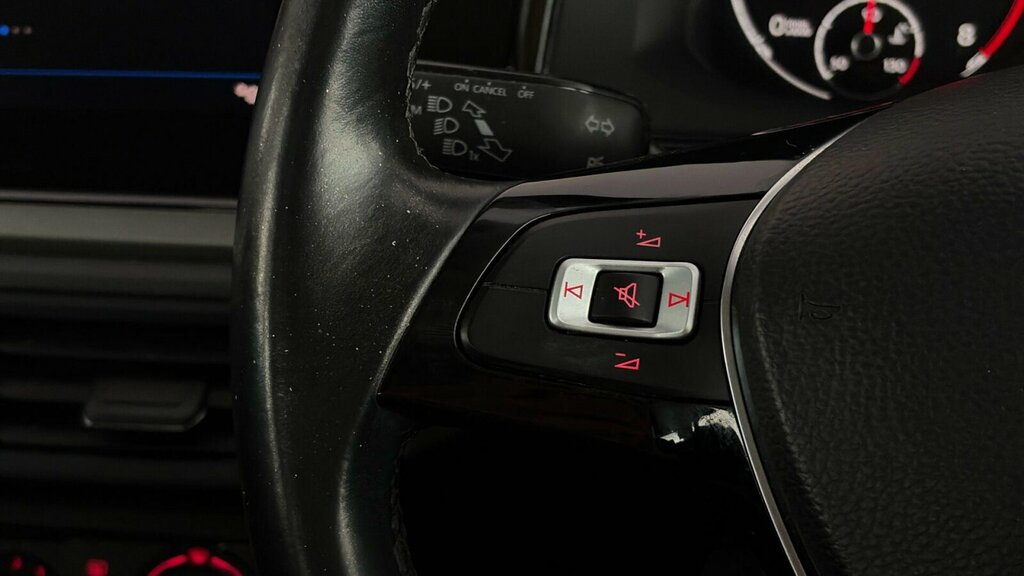 Volkswagen Polo Hatchback Black #17