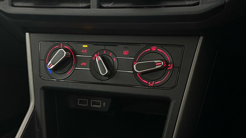Volkswagen Polo Hatchback Black #27