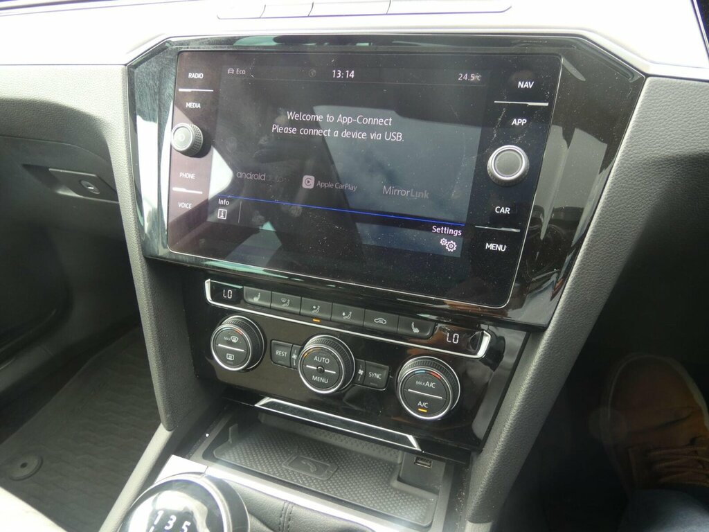 Volkswagen Passat 1.6L Sel Grey #34