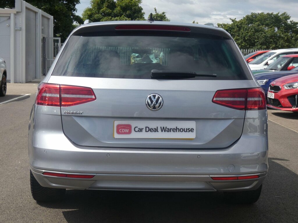 Volkswagen Passat 1.6L Sel Grey #9